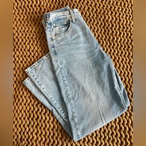 Levi’s Cinch Baggy Jeans